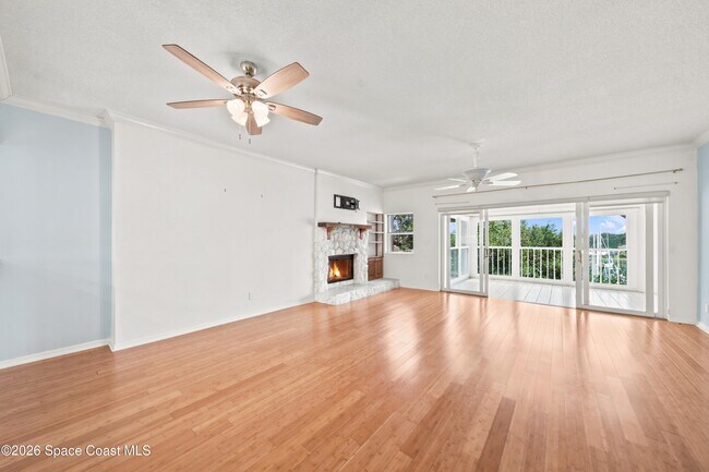 Building Photo - 905 N Harbor City Blvd