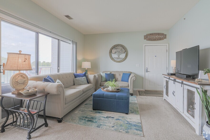 Cape Cod Village Apartments 2010 W Jackson St Morton IL 61550