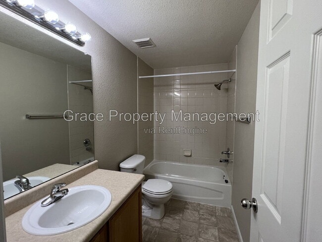 Building Photo - 5800 N Tower Dr