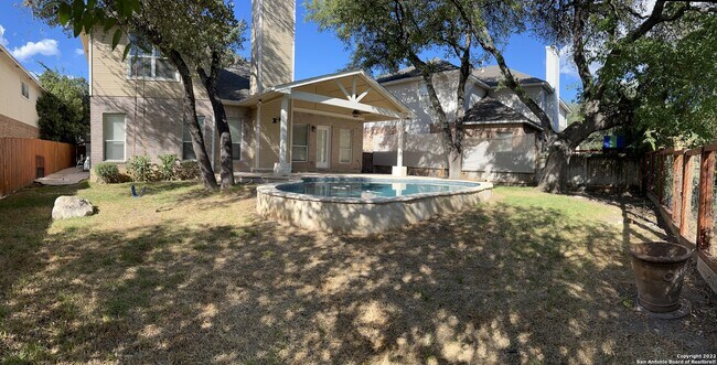 Building Photo - 4006 Legend Creek Dr
