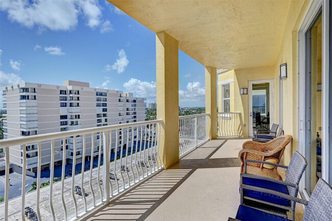 Building Photo - 1395 S Ocean Blvd