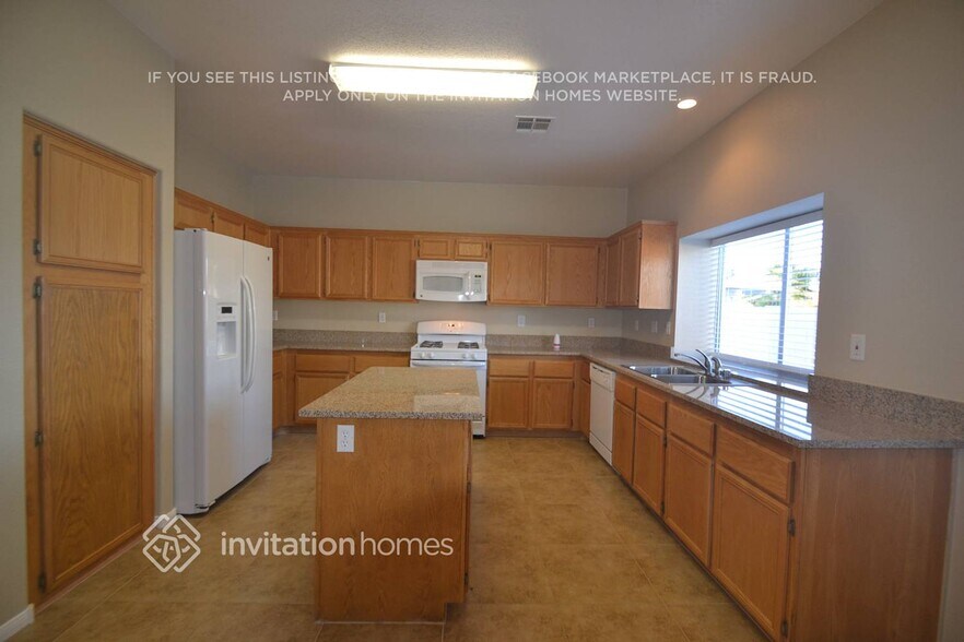 Building Photo - 1130 Gainesborough Ct