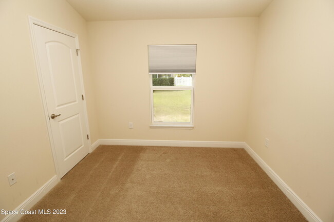 Building Photo - 1034 Breakaway Trail