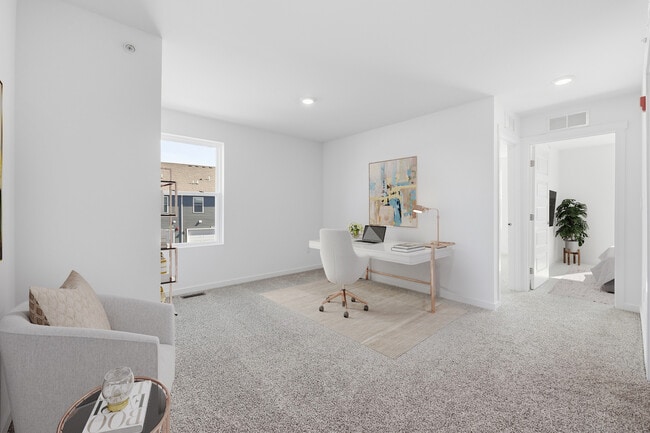 Building Photo - 2334 Noble Ln