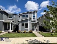 Building Photo - Stunning Butternut Creek Home with Bonus Room & 2-Car Garage