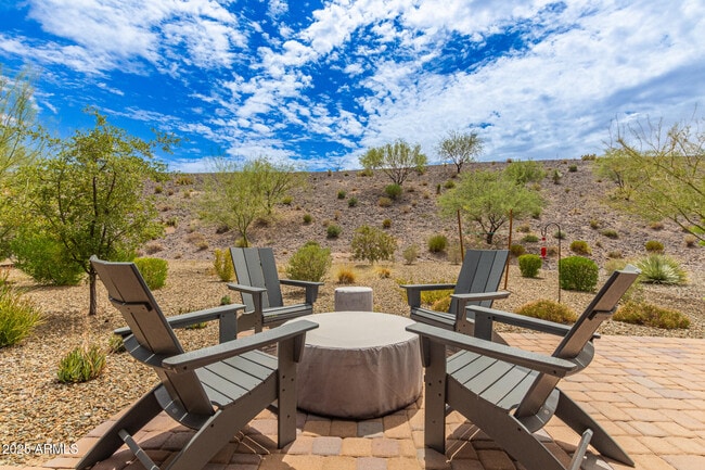 Building Photo - 3261 Maverick Dr