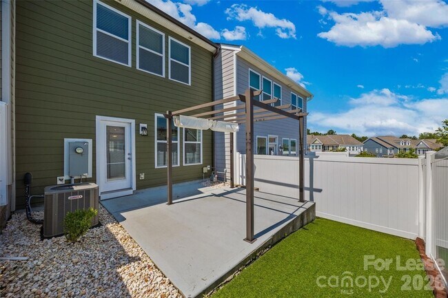 Building Photo - 1245 Pebble Grove Dr
