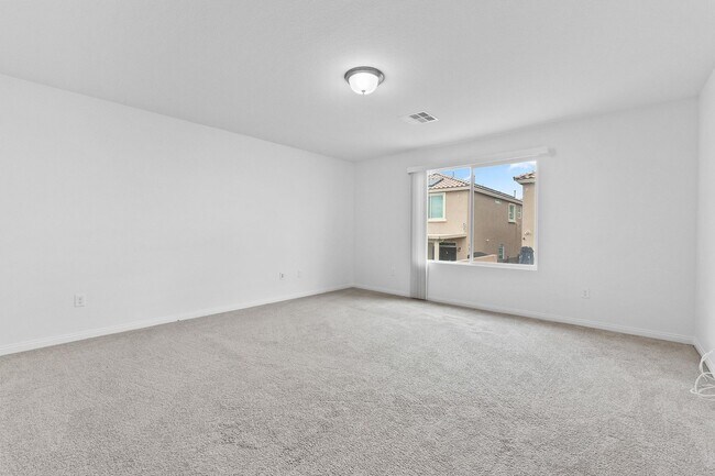 Building Photo - Stunning 4 Bedroom Home in South Las Vegas Area