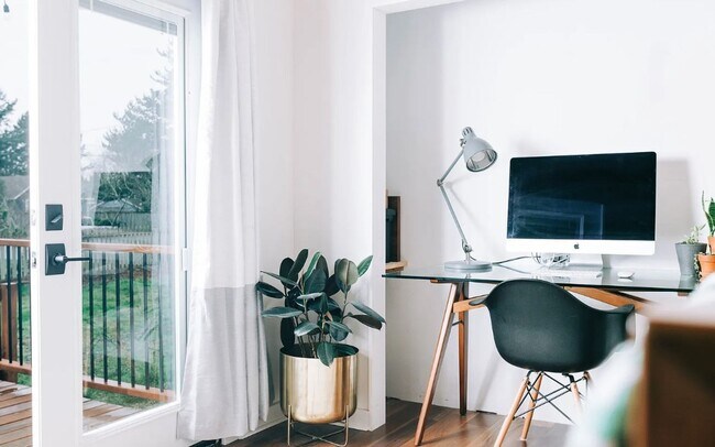 Building Photo - Classic Meets Modern Two-Bedroom, one bath Home in the Columbia Neighborhood