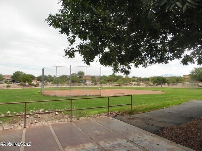 Building Photo - 7325 E Weeping Willow Dr