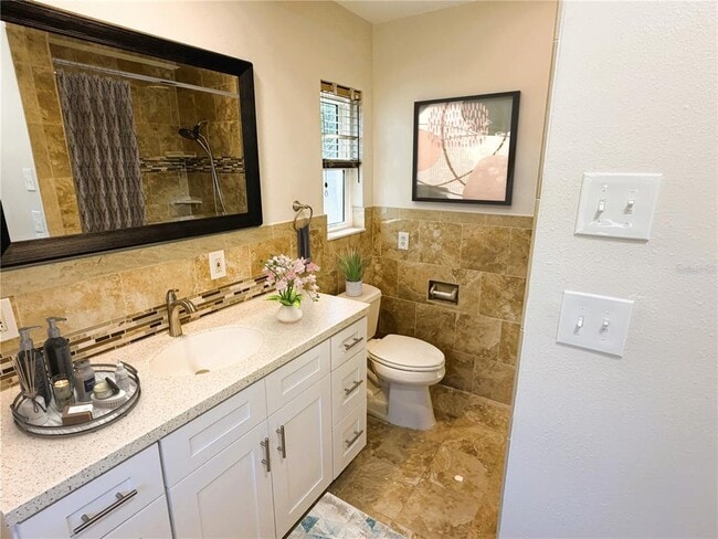 Building Photo - 4640 W Lamb Ave