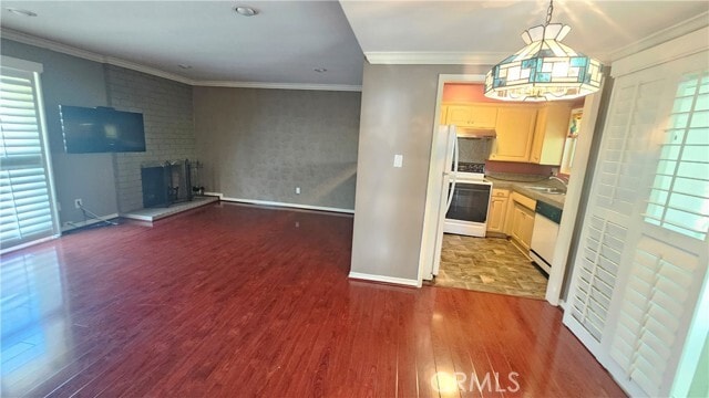 Building Photo - 22619 Nadine Cir