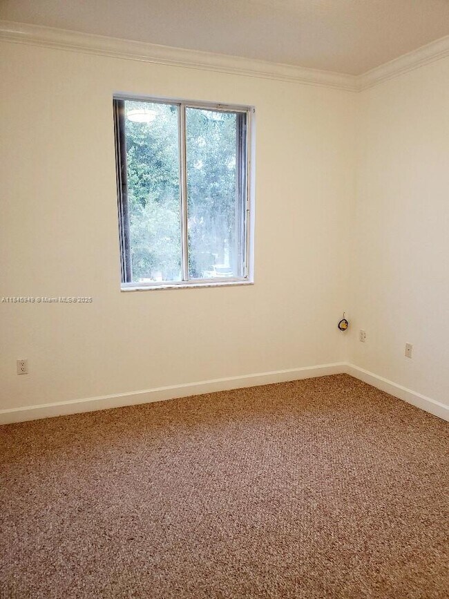Building Photo - 16431 SW 60th Terrace