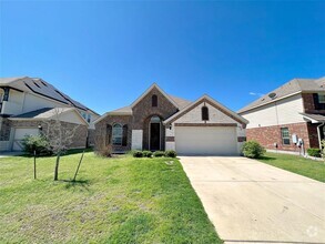 Building Photo - 709 N Emory Cove