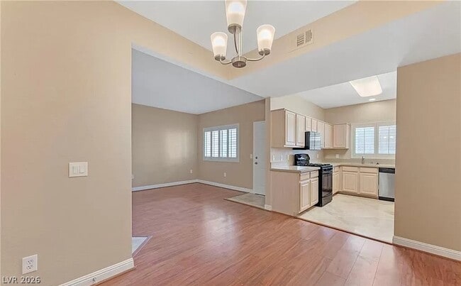 Building Photo - 5250 S Rainbow Blvd