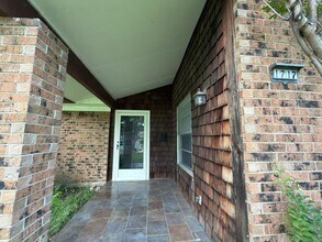 Building Photo - Brand-new flooring throughout the entire home