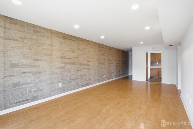 Building Photo - 1719 Raspberry Ct