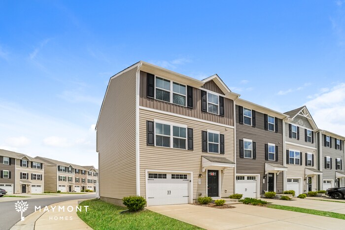 Building Photo - 921 Taybyn Rd