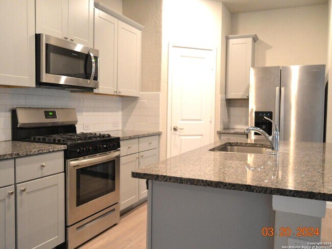 Building Photo - 4503 Meadowland Pl