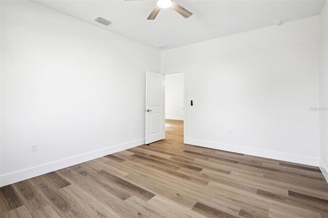 Building Photo - 10368 Port Everglades St