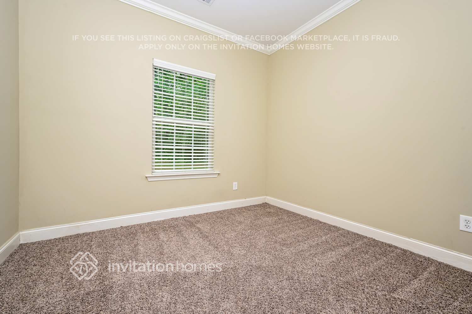 Building Photo - 165 Shoal Park Dr