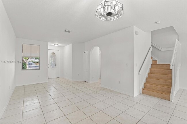 Building Photo - 10863 SW 88th Terrace