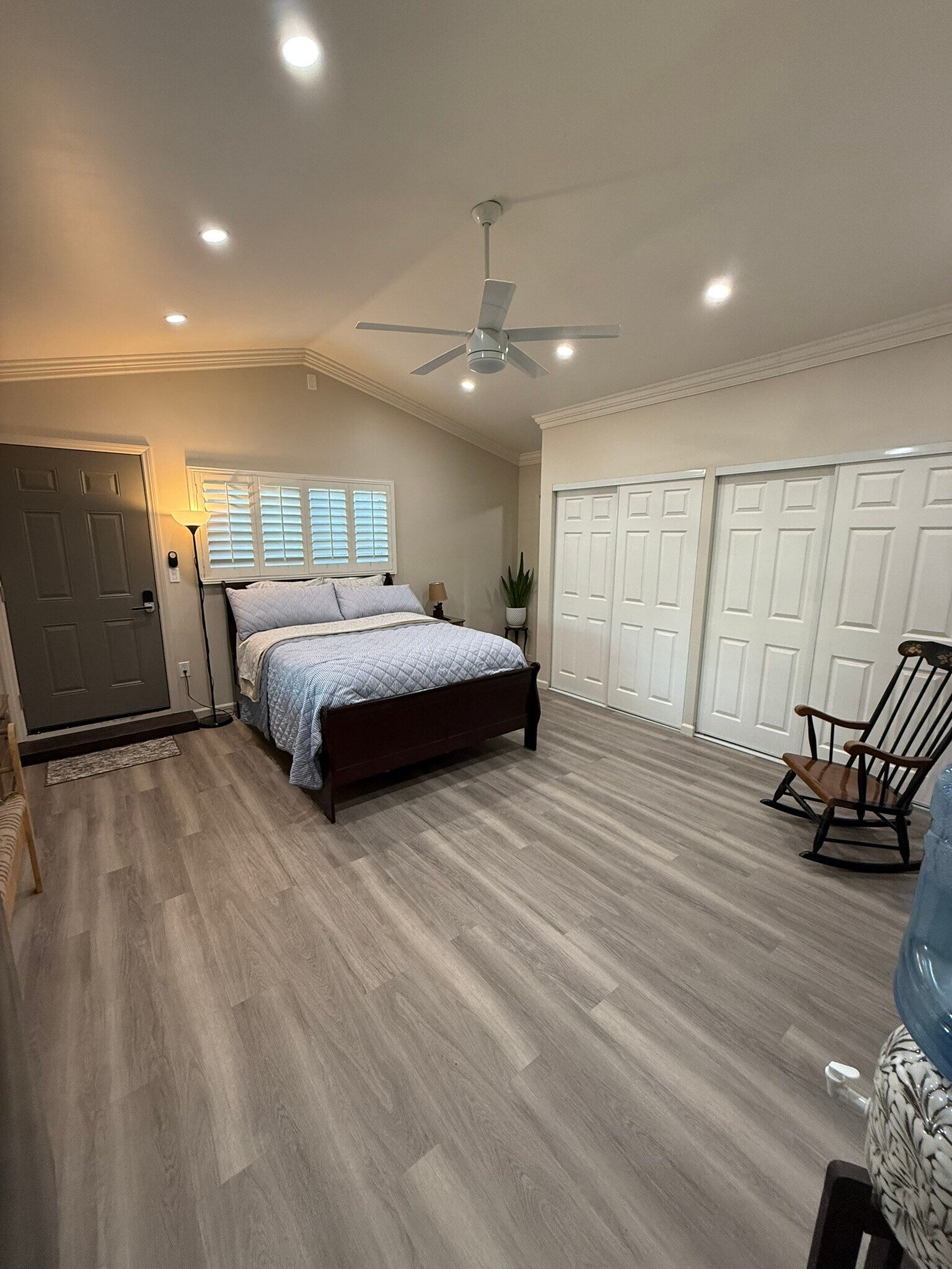 Building Photo - 15916 Binney St