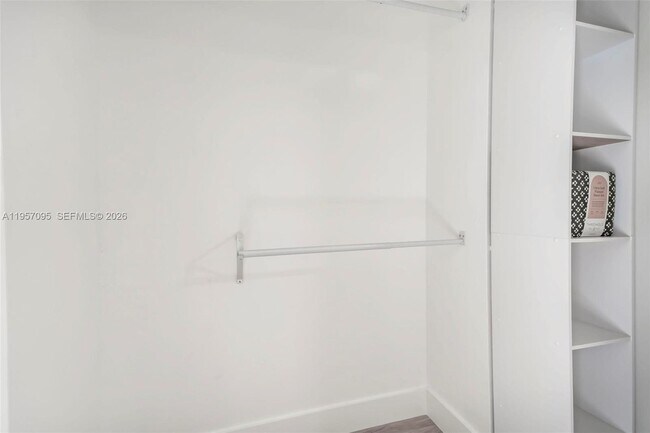 Building Photo - 3130 Bird Ave