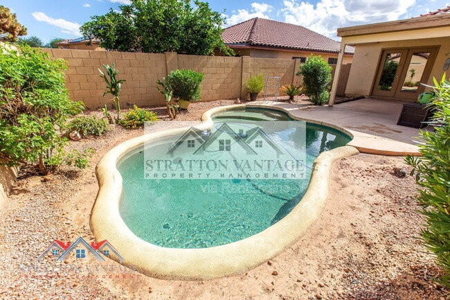 Building Photo - 15792 W Port Au Prince Ln