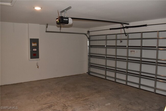 Building Photo - 5572 Carso Terrace