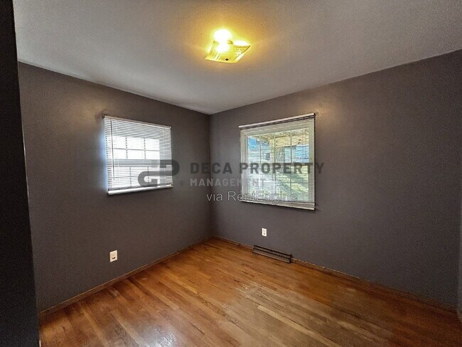 Building Photo - 2166 Bryan Dr