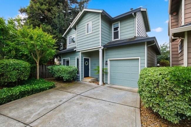 Building Photo - Contemporary 2 Bed, 2.5 Bath Home in North Napa