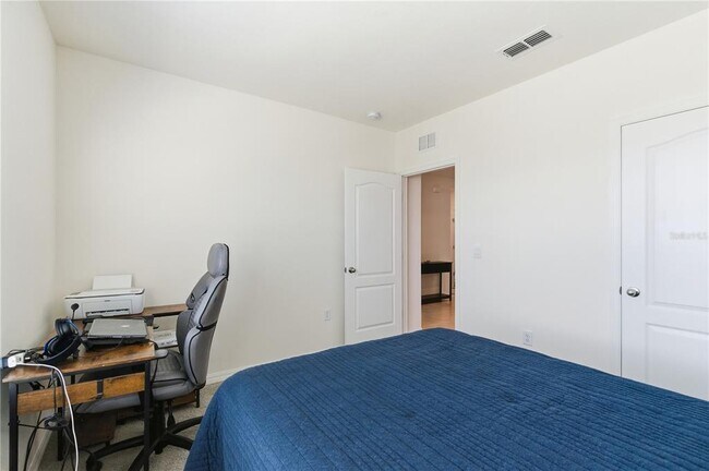 Building Photo - 1348 Hanoverian Dr