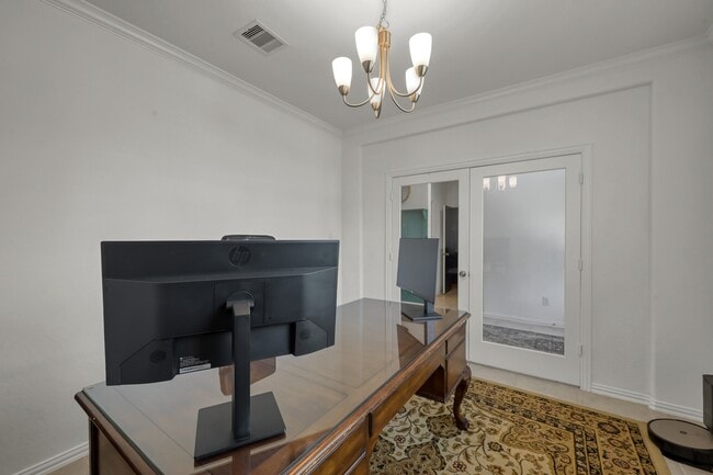 Building Photo - 508 Loft Ct