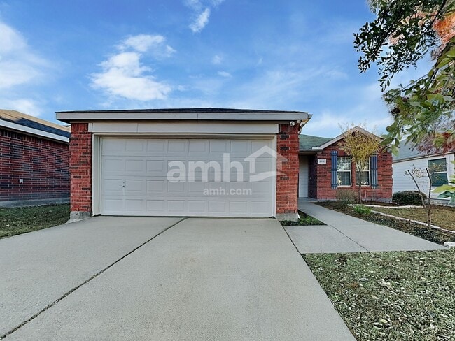 Building Photo - 2012 Cone Flower Dr