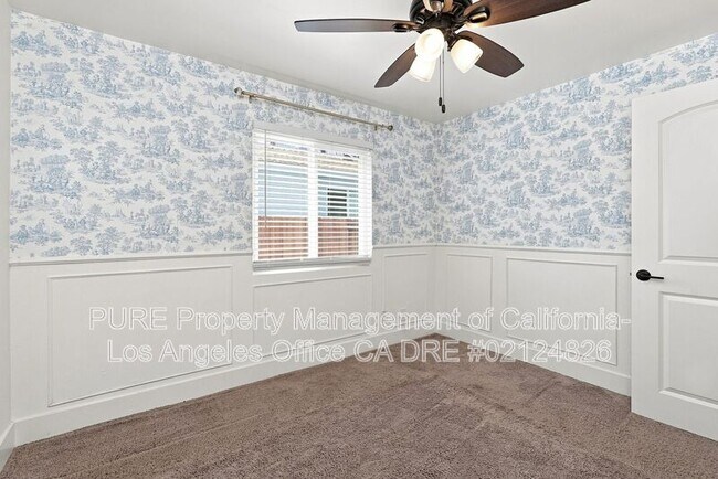 Building Photo - 4544 W 156th St