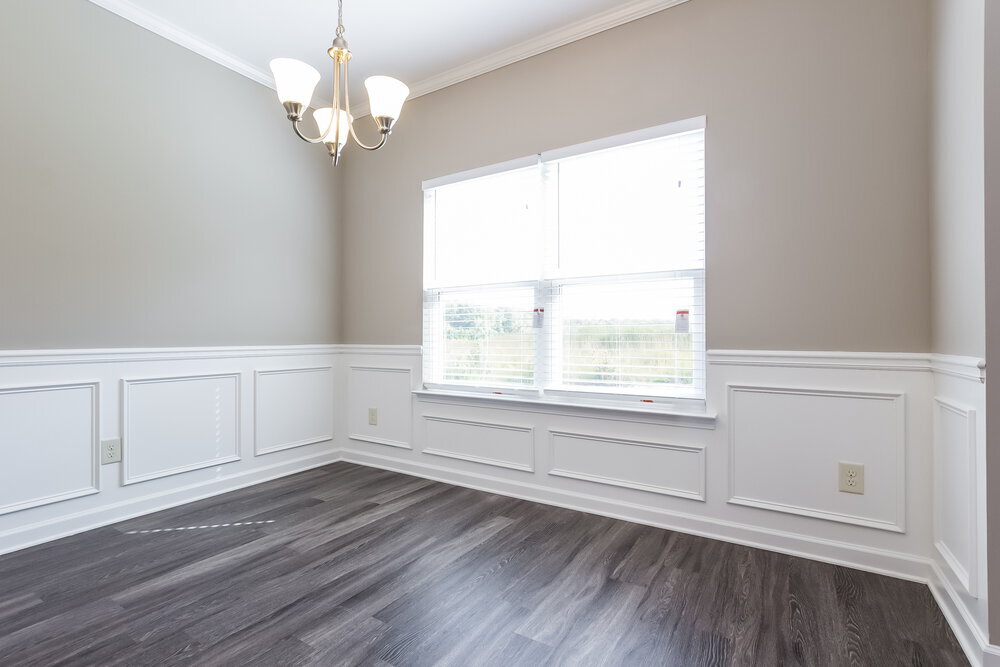 Building Photo - 326 Crescent Woode Dr