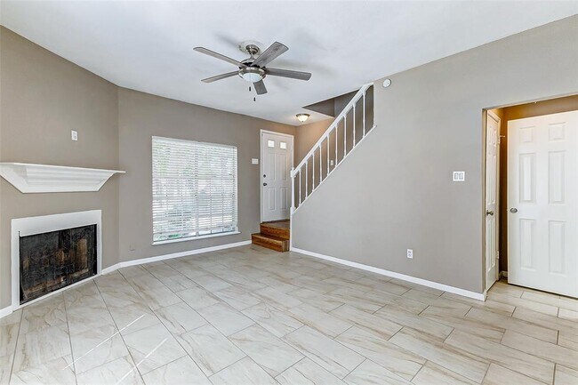 Building Photo - 1515 Sandy Springs Rd