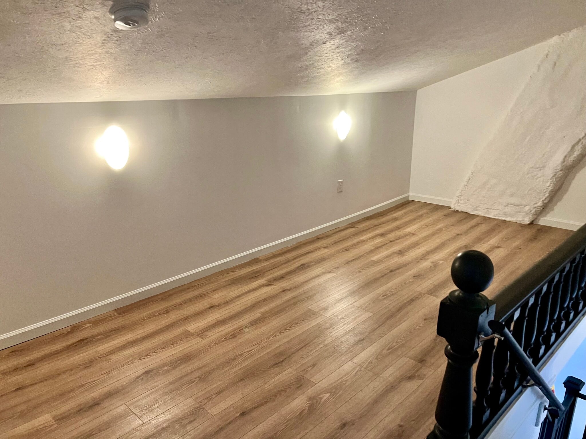 loft - 110 W 3rd St