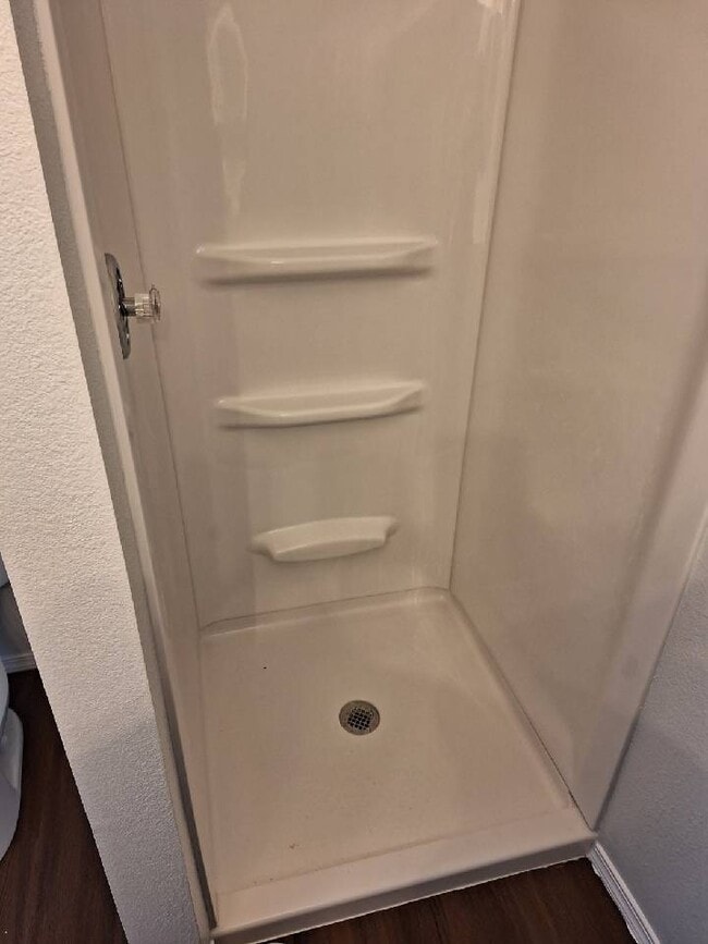 Building Photo - 860 Campbell Rd