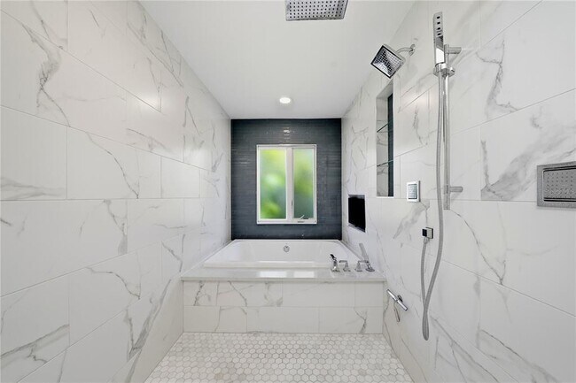 Building Photo - 14463 Sandpiper Cir