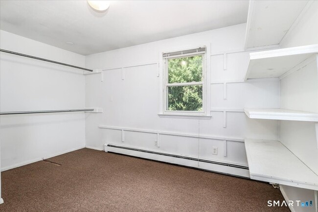 Building Photo - 51 Rice Ln