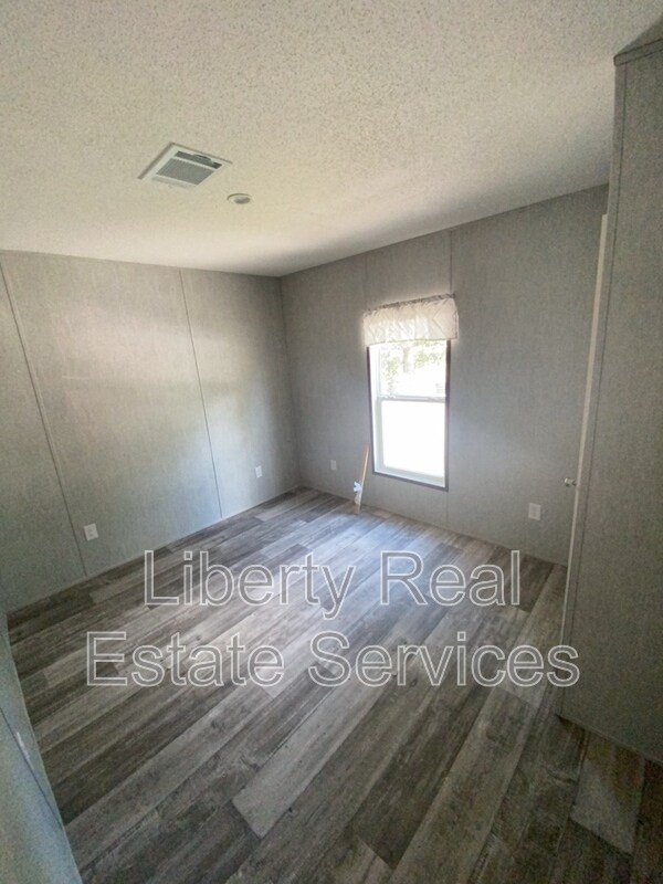 Building Photo - 6320 US-84