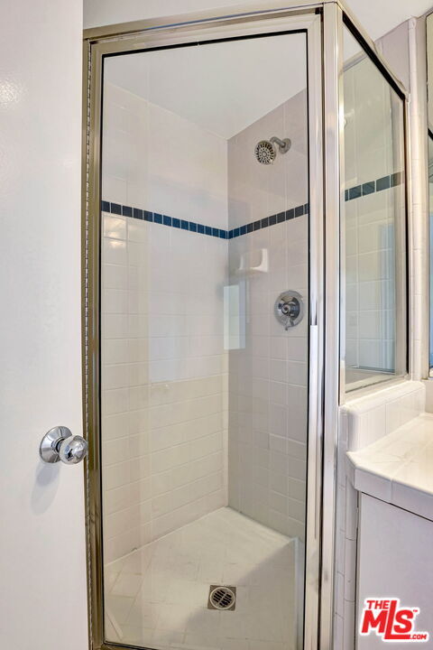 Building Photo - 811 21st St