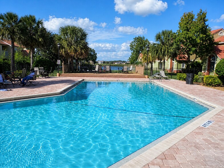 Building Photo - 441 Fountainhead Cir