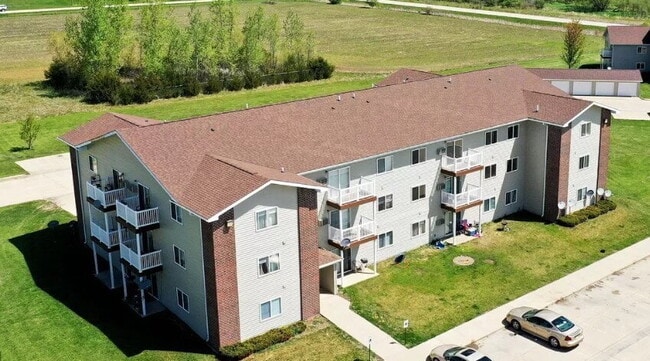Building Photo - 1 Bedroom |1 Bathroom 1st Floor Unit in Oelwein Available in RIGHT NOW!