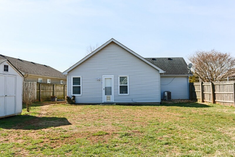 Building Photo - 350 Pawnee Trail