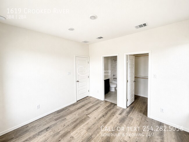 Building Photo - 1619 Crooked River