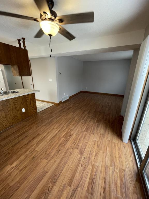 Building Photo - 2208 18th Ave SE