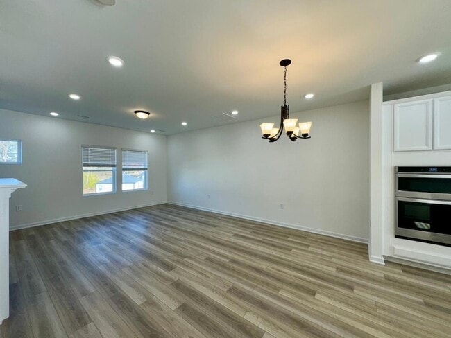 Building Photo - 430 Sustainable Wy